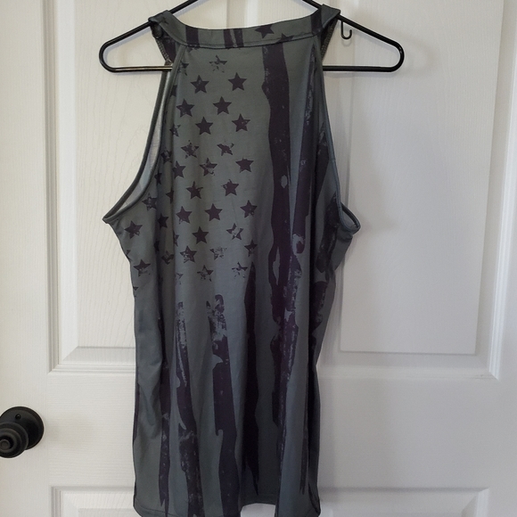 Stars & Stripes Hollow Tank - Picture 5 of 6